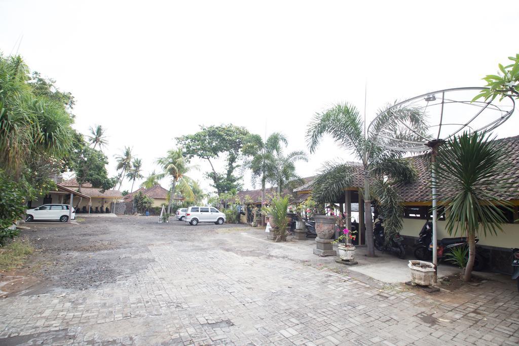 Tanjung Alam Hotel Lovina  Exterior photo